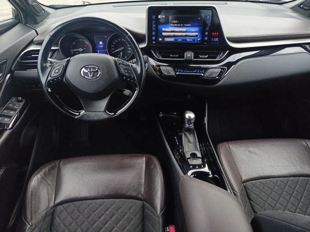 Toyota C-HR 90 kW image number 11