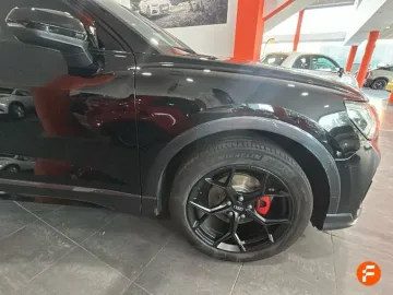 Car image 28