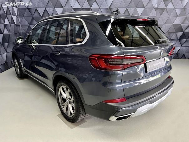 BMW X5 xDrive 195 kW image number 4