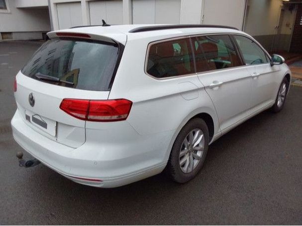 Volkswagen Passat Variant 2.0 TDI DSG Comfortline 110 kW image number 3