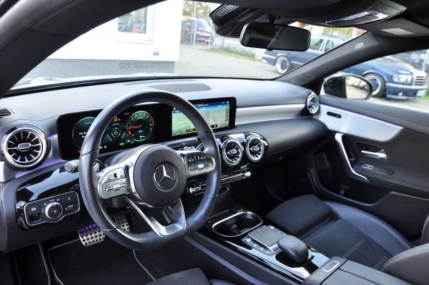 Mercedes-Benz CLA 250 160 kW image number 23