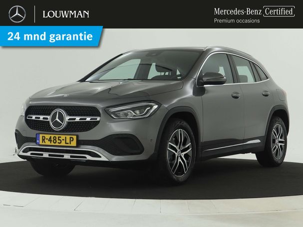 Mercedes-Benz GLA 180 100 kW image number 1