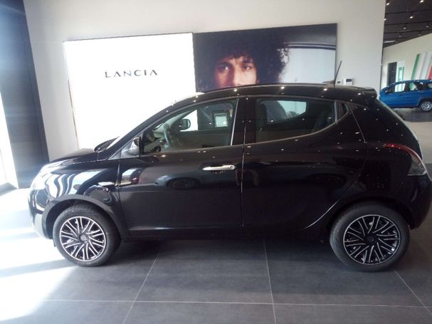 Lancia Ypsilon 51 kW image number 5