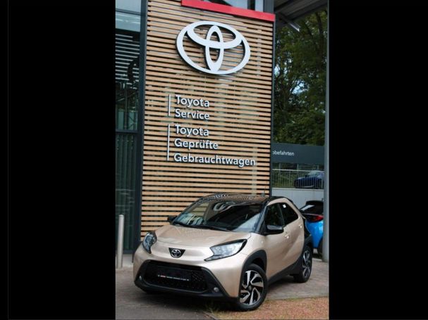 Toyota Aygo X 1.0 53 kW image number 5