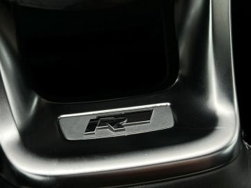 Car image 35