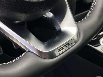 Car image 41