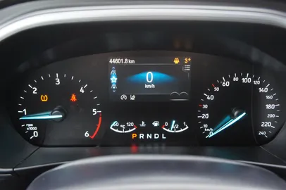 Car image 27