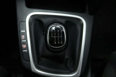 Car image 36