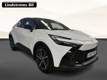 Car image 2