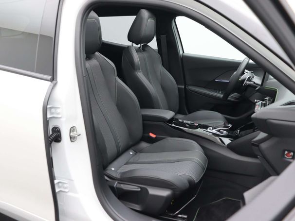 Peugeot 2008 PureTech 96 kW image number 32