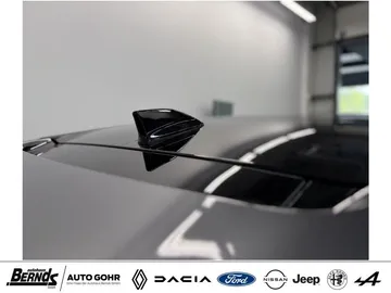 Car image 37