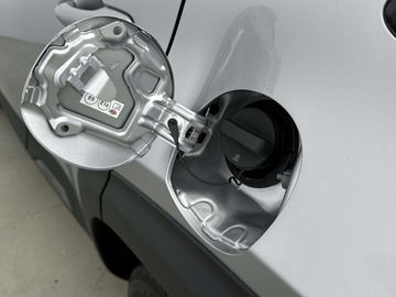 Car image 36