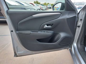 Car image 28