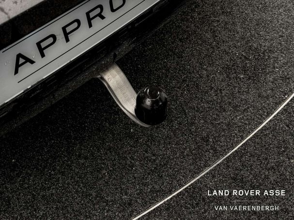 Land Rover Defender 90 D200 X-Dynamic SE 147 kW image number 13