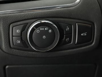 Car image 36