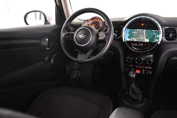 Mini Cooper Edition 100 kW image number 8