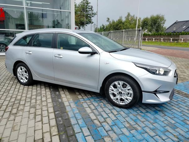 Kia Ceed 1.5 T-GDI 118 kW image number 4