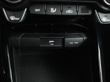 Car image 32