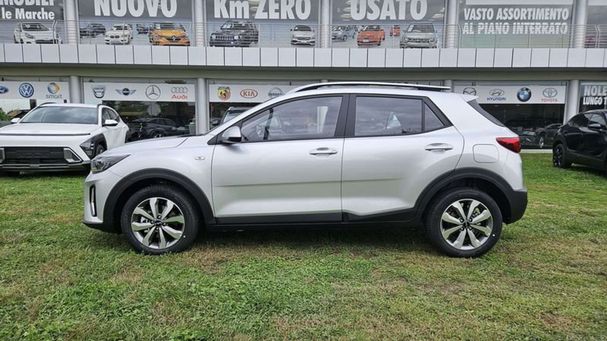 Kia Stonic 1.2 58 kW image number 8