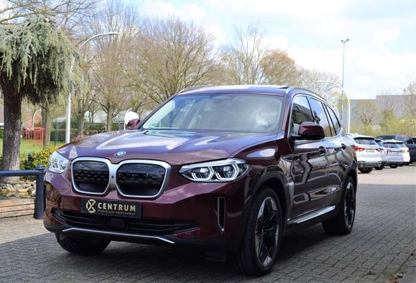 BMW iX3 210 kW image number 1