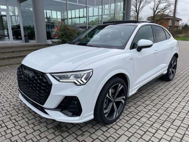 Audi Q3 40 TFSI quattro S tronic S-line Sportback 140 kW image number 1