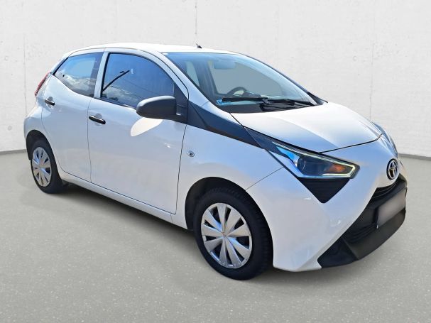 Toyota Aygo 53 kW image number 2