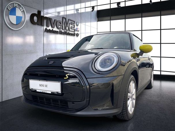 Mini Cooper SE Electric Trim 135 kW image number 2