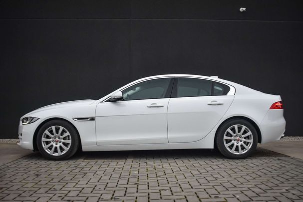 Jaguar XE 132 kW image number 6