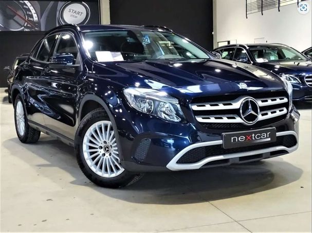 Mercedes-Benz GLA 180 d Style 80 kW image number 3