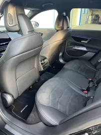Car image 36