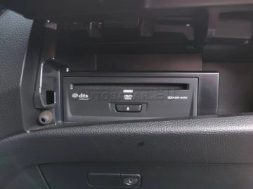 Car image 45