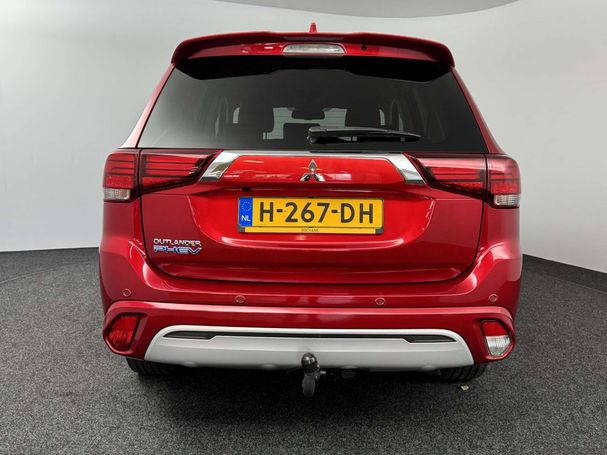 Mitsubishi Outlander 2.4 165 kW image number 16