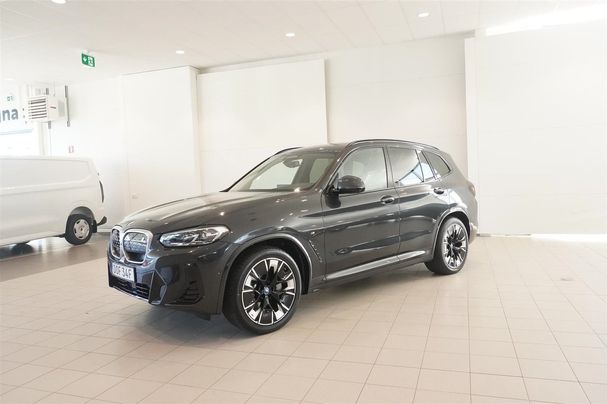 BMW iX3 M Sport 210 kW image number 1