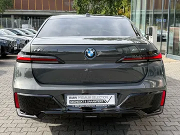 Car image 36