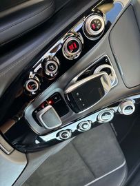 Car image 31