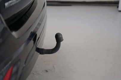 Car image 32