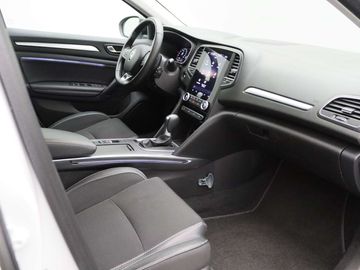 Car image 37