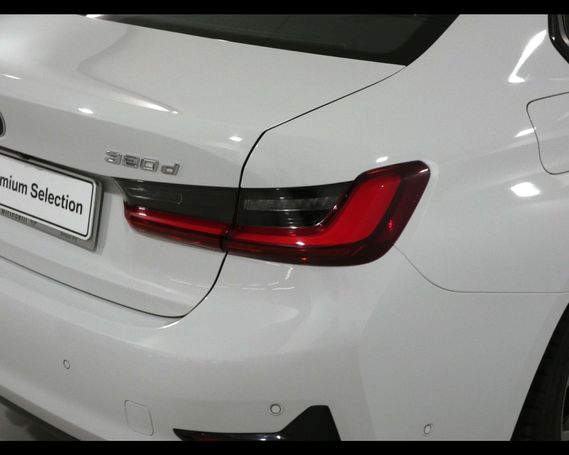 BMW 320d 140 kW image number 26