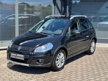 Car image 2