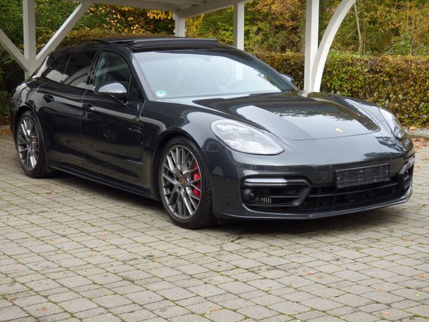 Porsche Panamera GTS Sport Turismo 338 kW image number 3