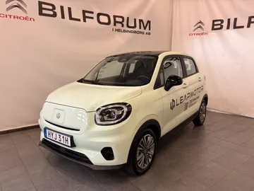 Car image 2