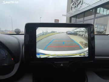 Car image 28