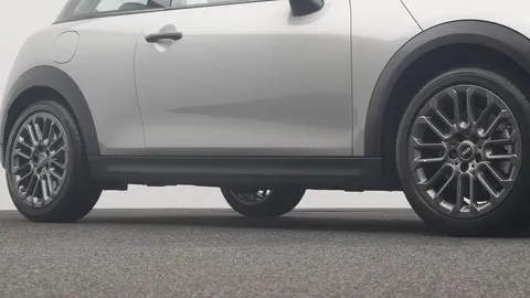 Car image 22