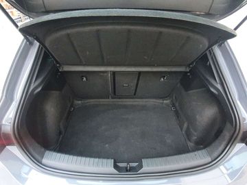 Car image 37