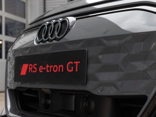 Audi RS e-tron GT 440 kW image number 11