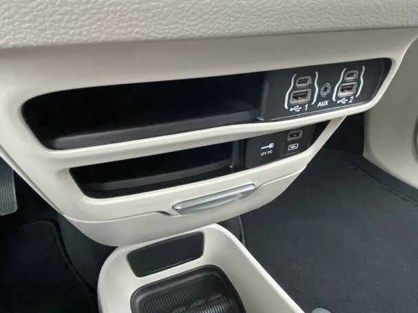 Chrysler Pacifica 214 kW image number 35