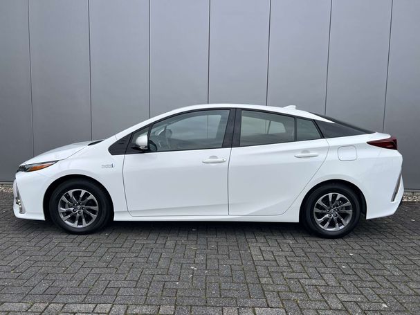 Toyota Prius 1.8 Plug-In Executive 90 kW image number 25