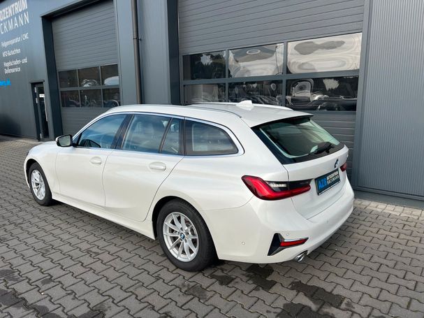 BMW 320d Touring 140 kW image number 2