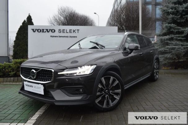 Volvo V60 Cross Country AWD 184 kW image number 1