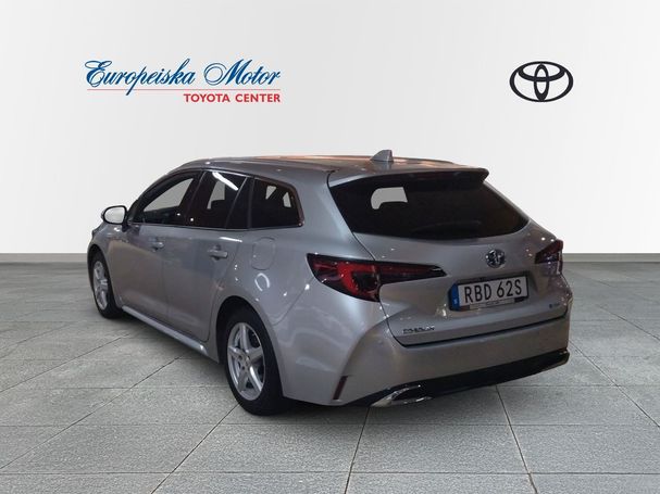 Toyota Corolla Hybrid Touring Sports 104 kW image number 3